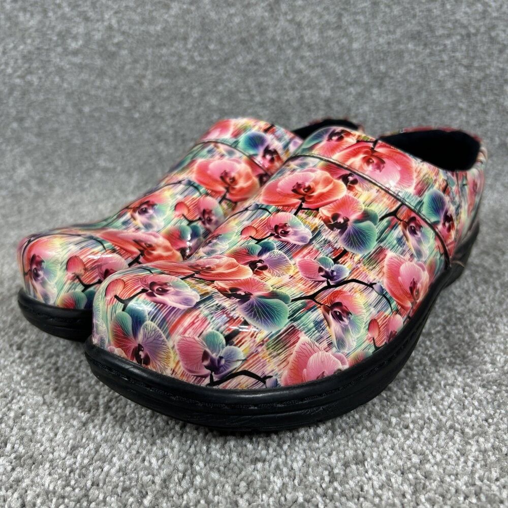 Klogs Footwear Mission Closed-Back Nursing Clogs Floral Color Way Women’s 9.5M